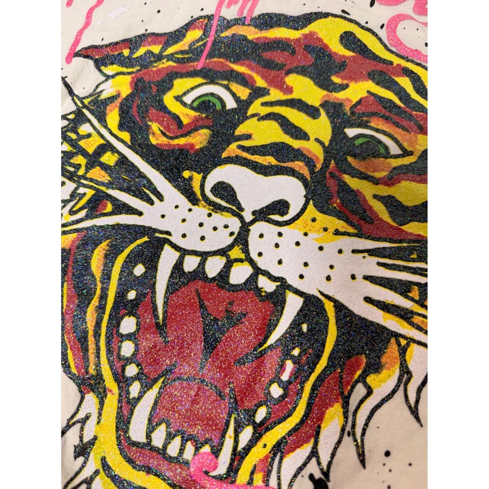 Y2K Ed Hardy Sparkly White Tiger Print Paint Dripping Size Large -